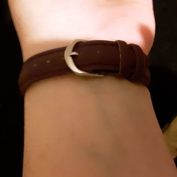 Calvin Hill Puple watch - Picture 2 of 6